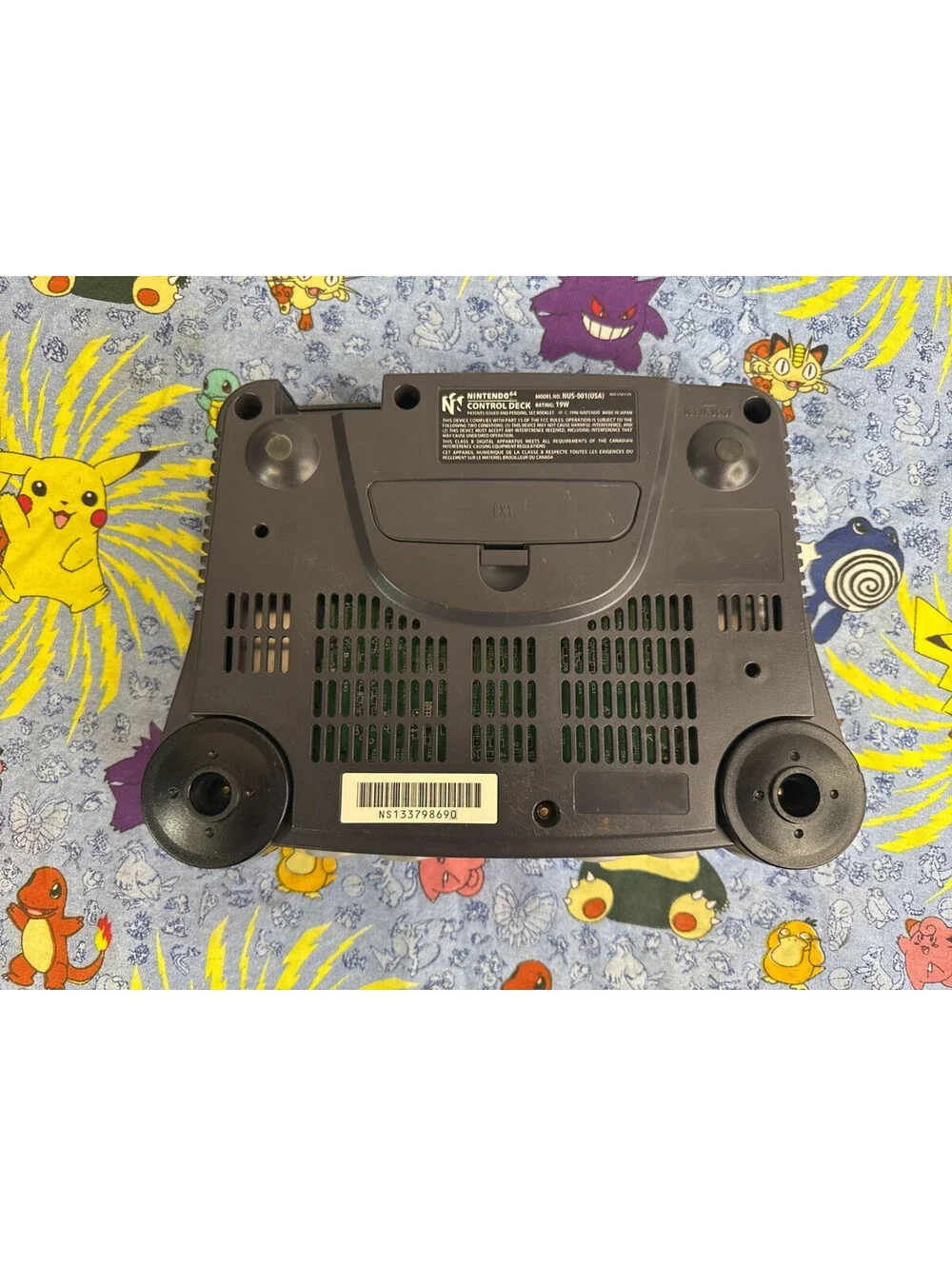 Nintendo 64 N64 Video Game Console Only NUS-001 - For Parts or Repair POWERS ON